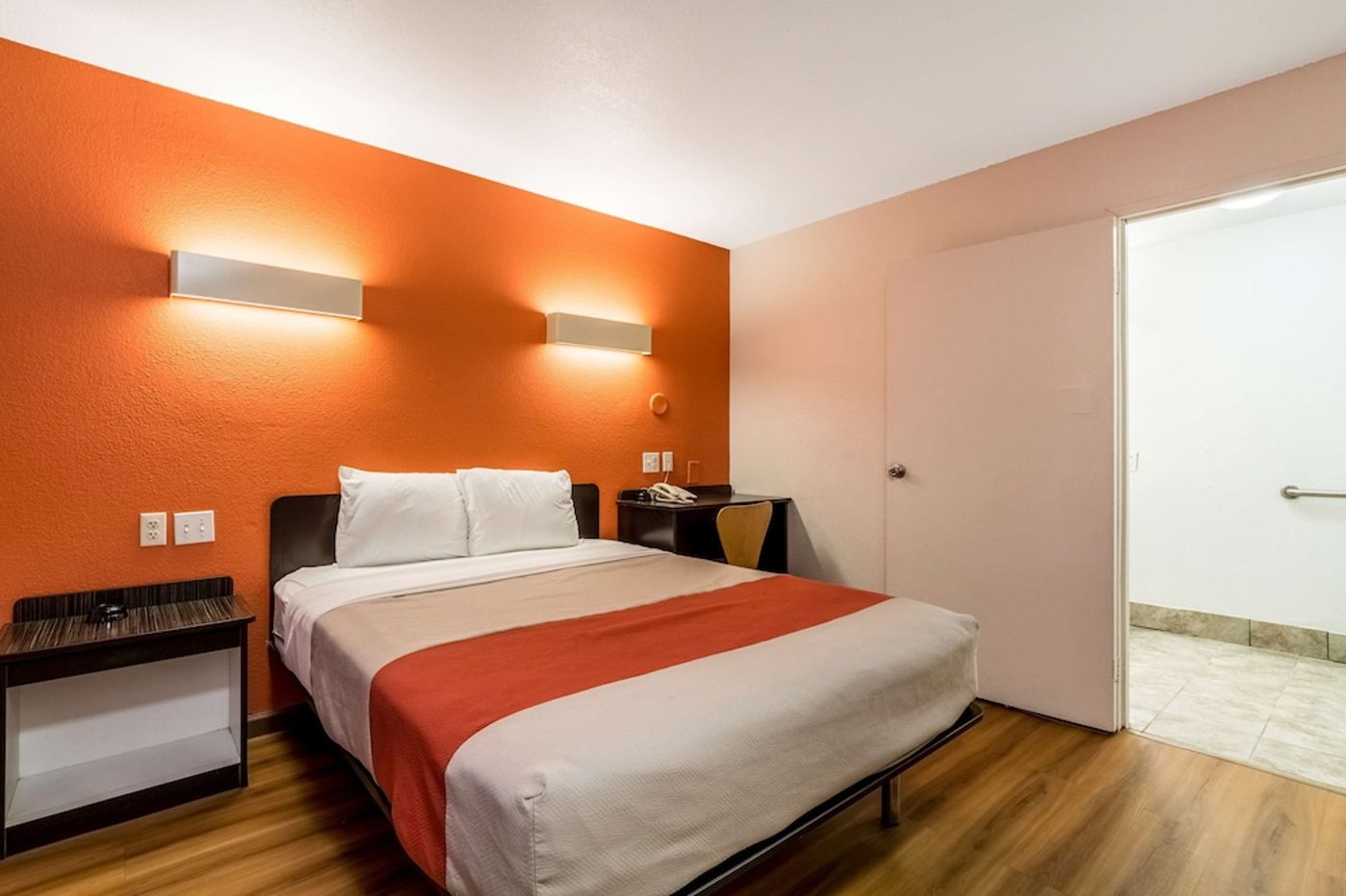 expedia-3160489-17