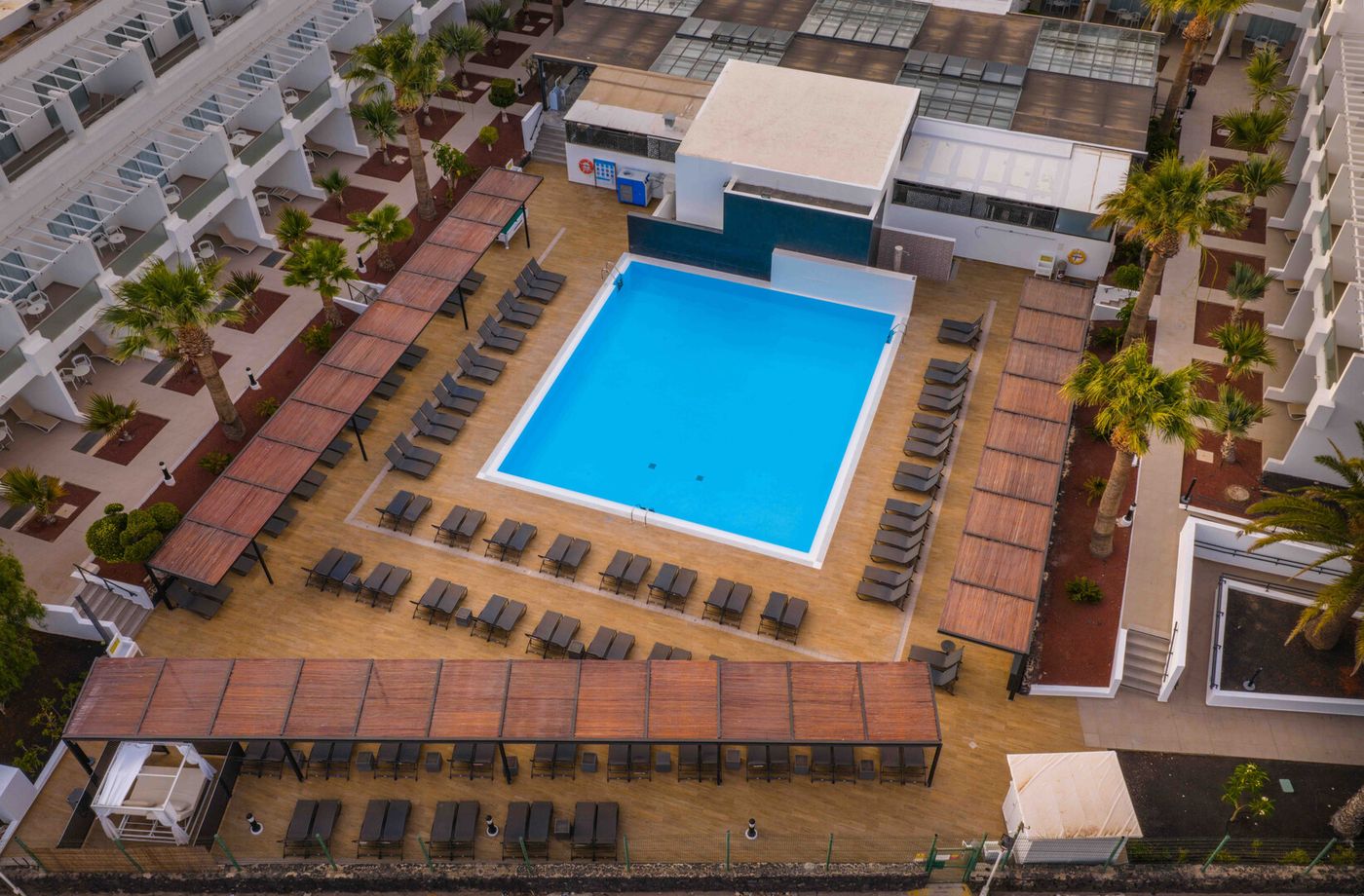 22.09.26 - Aequora Lanzarote Suites