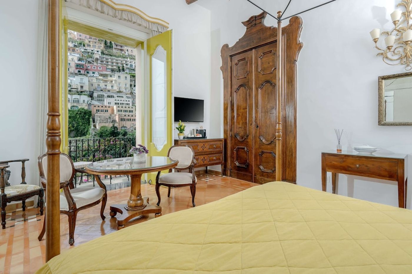 expedia-3166398-7