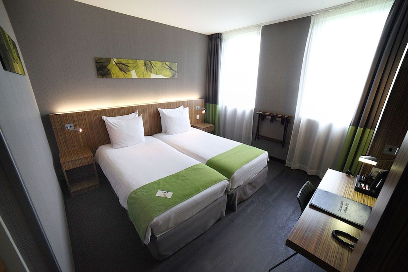 expedia-3166111-9
