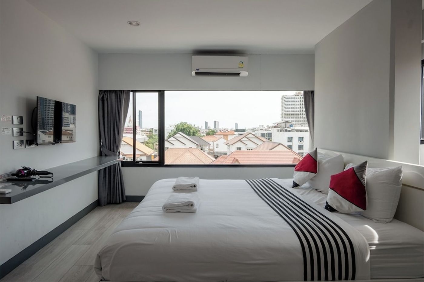 expedia-3165461-12