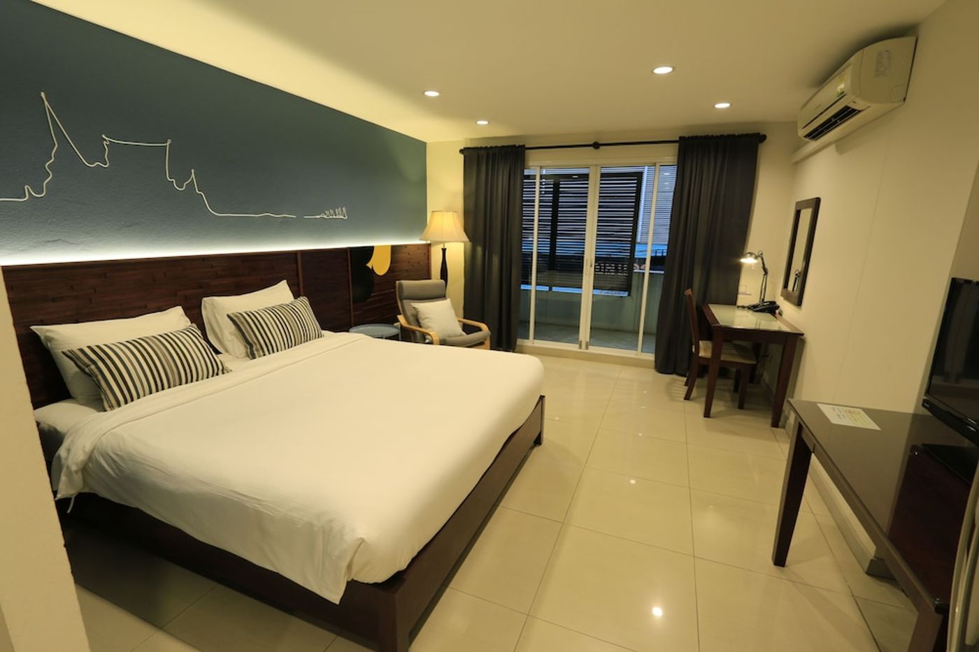 expedia-3162918-16
