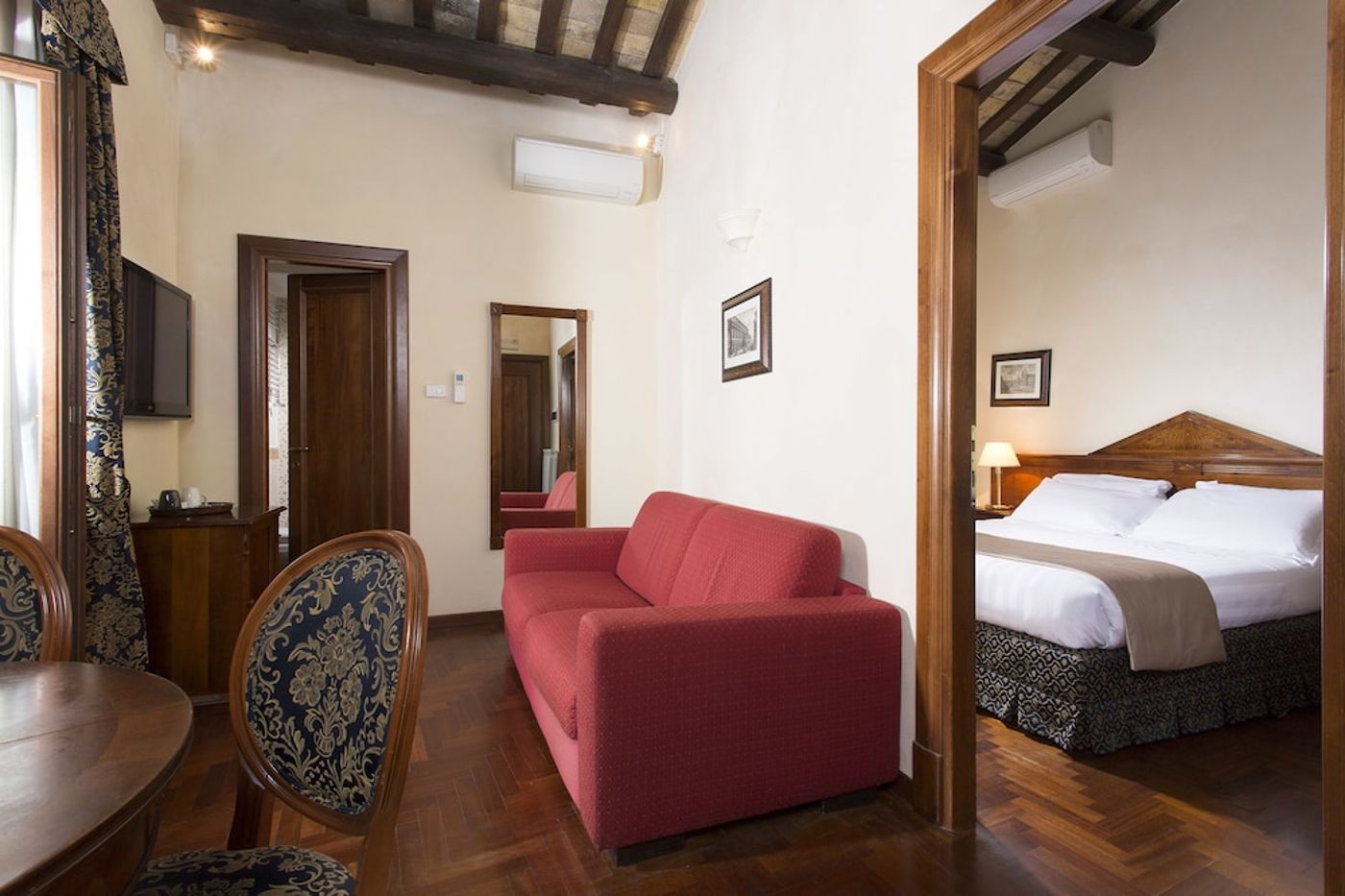 expedia-3163292-12