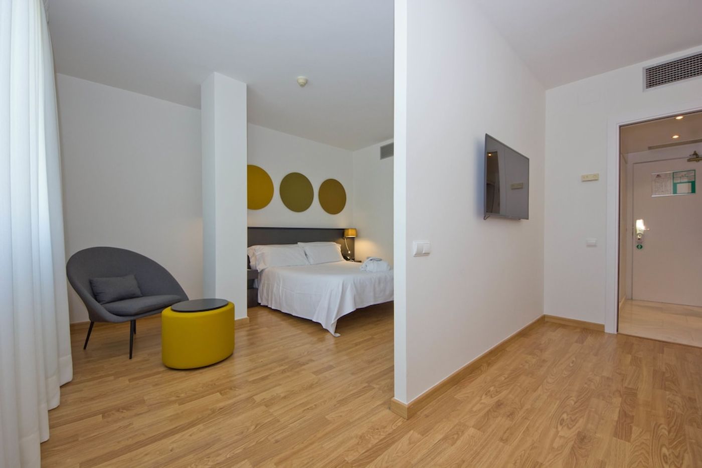 expedia-3165918-25