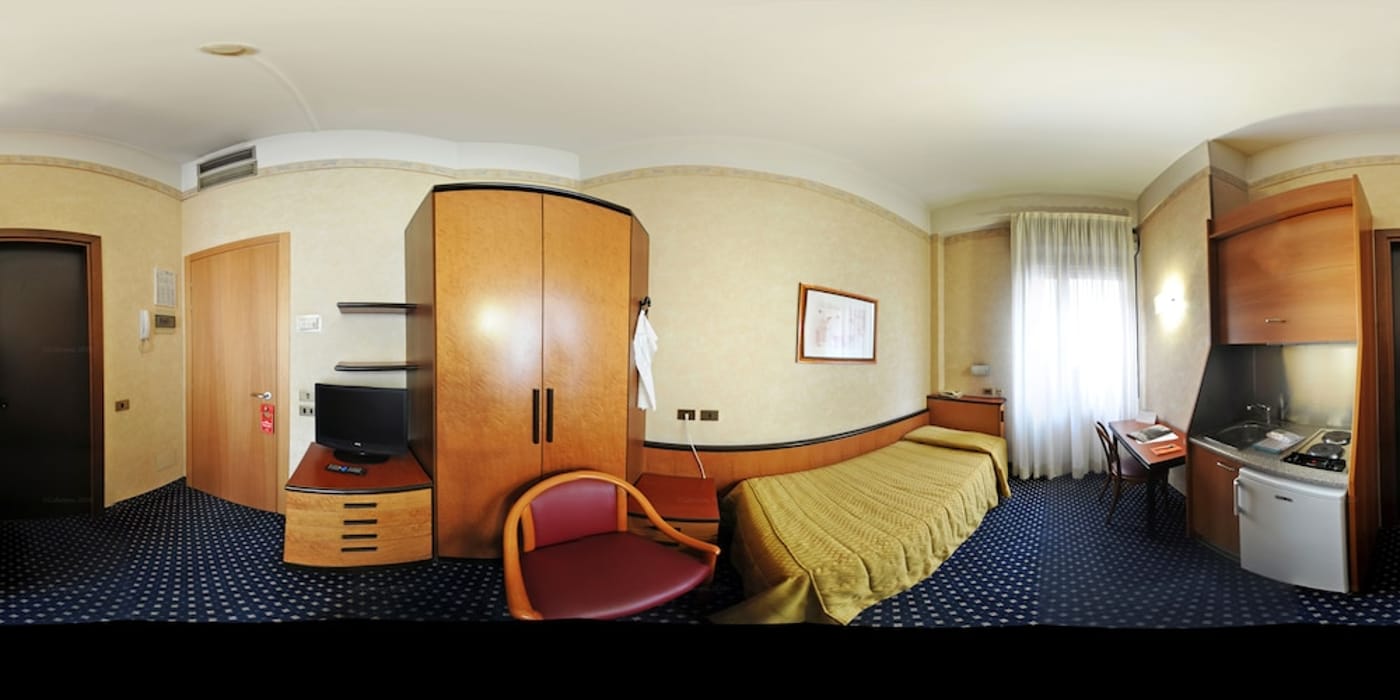 expedia-3159921-10