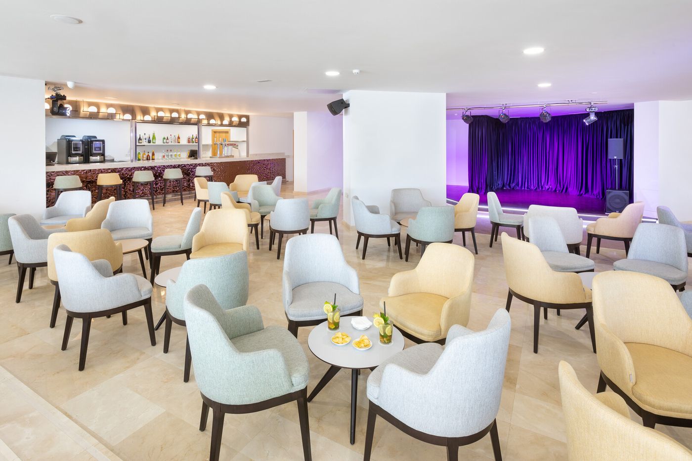 01.06.26 Alexandre Hotel Troya