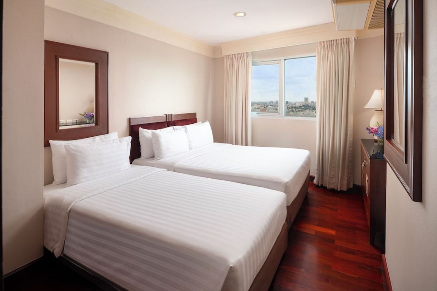 expedia-3120198-29