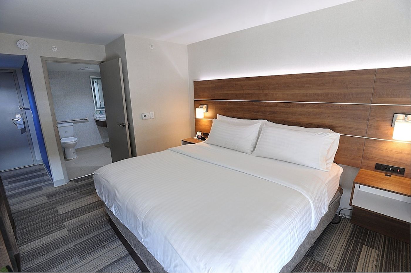 expedia-3165660-15