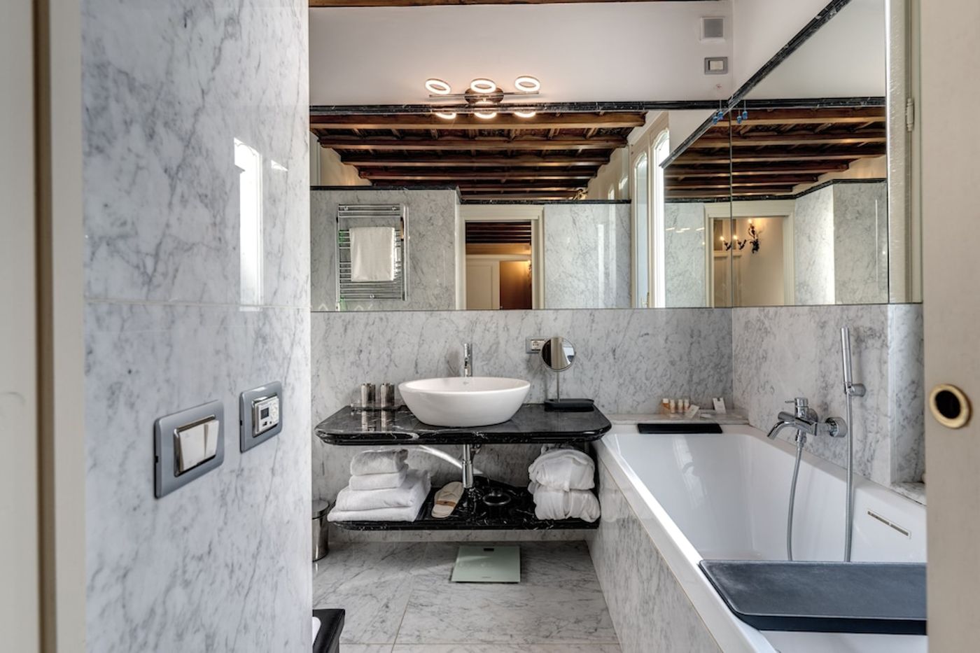 expedia-3161909-25