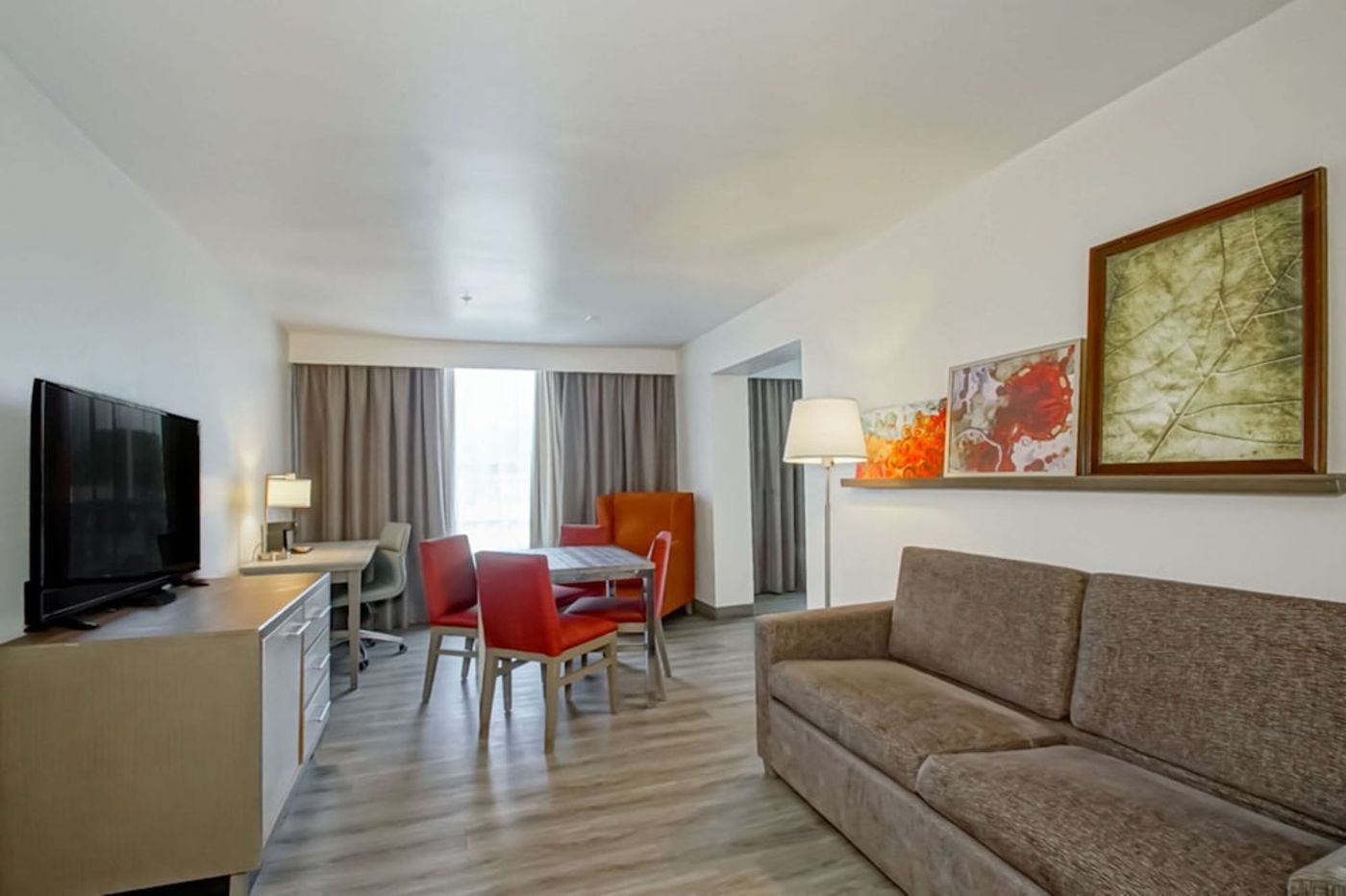 expedia-3165942-22