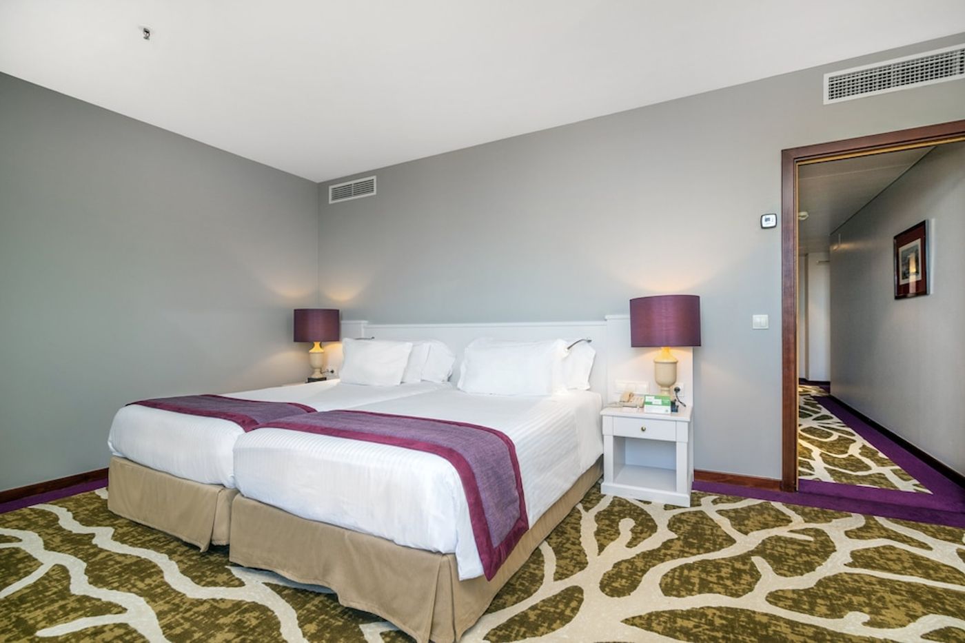 expedia-3163776-22