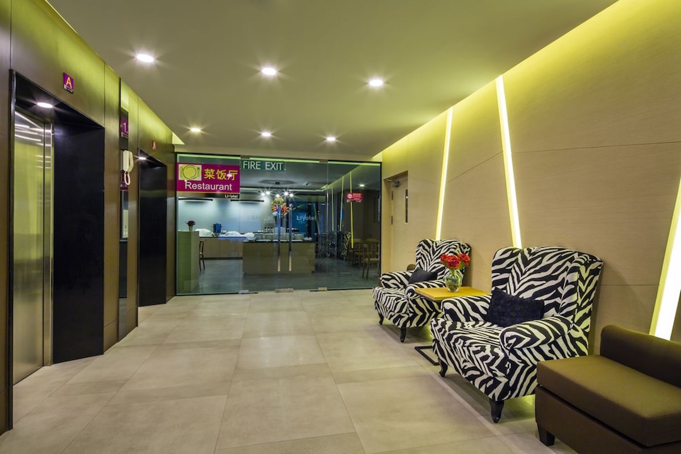 expedia-3162840-9