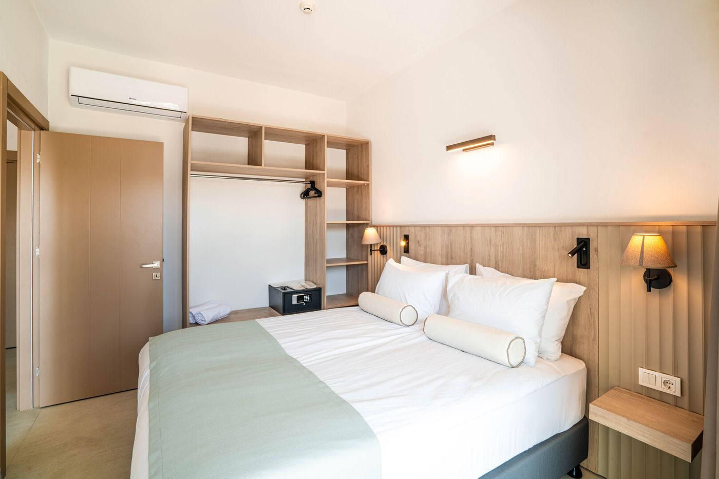 Victoria Princess Hotel (Adults Only 14+)