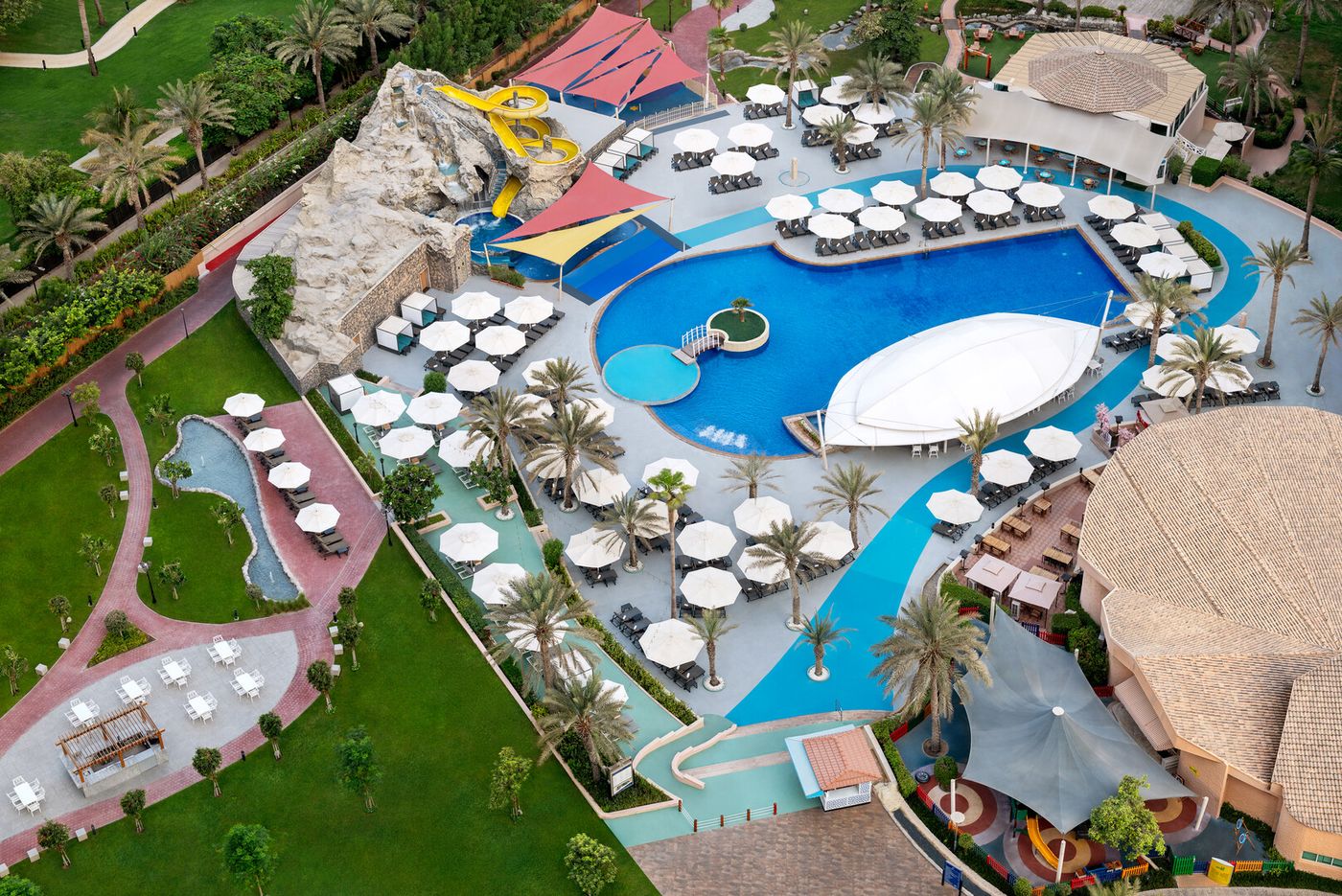 Al Habtoor Grand Resort 28.08