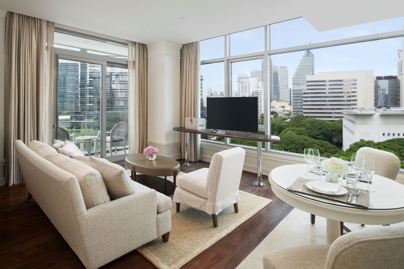 Oriental Residence Bangkok 28.08