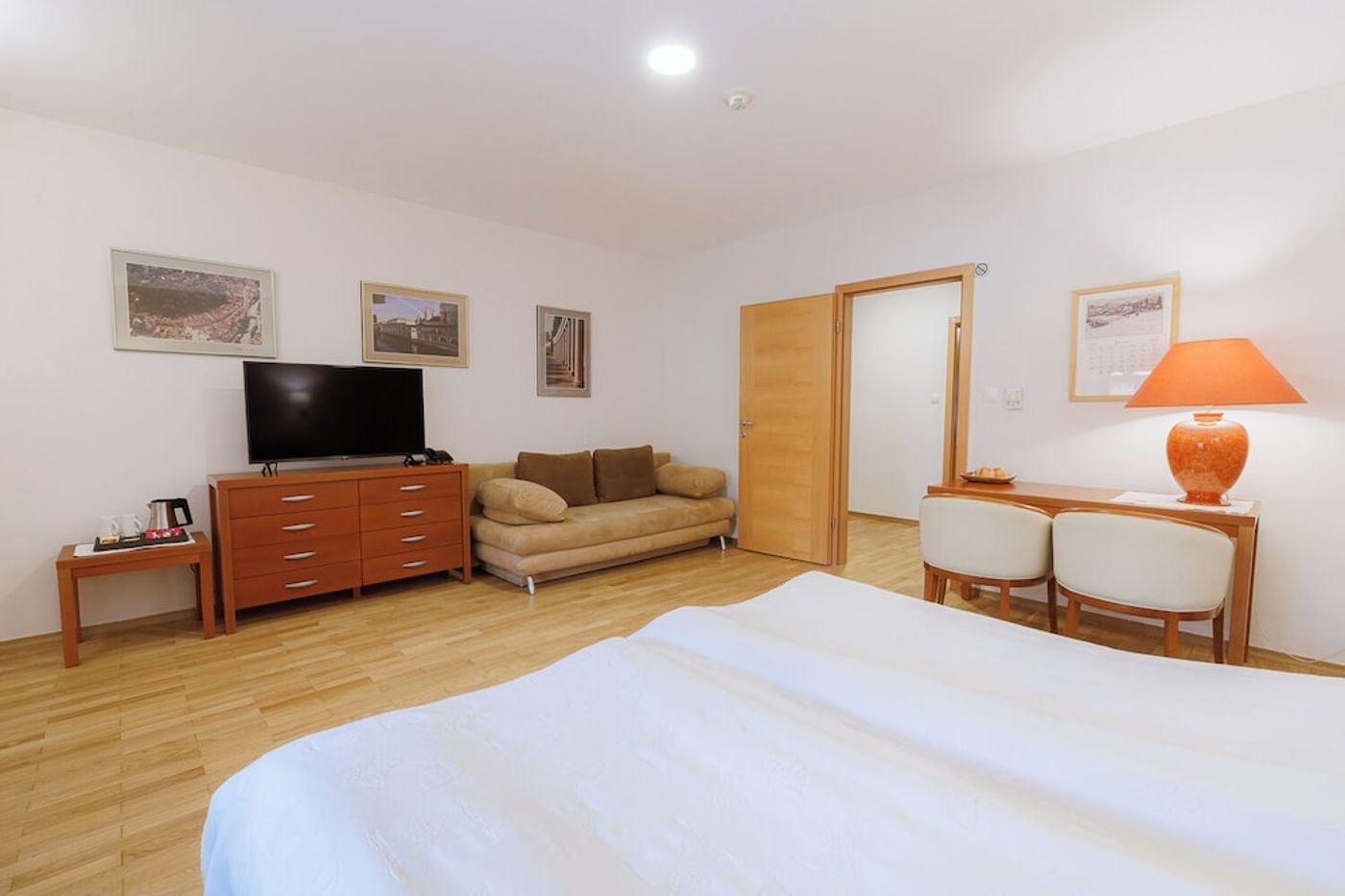 expedia-3164754-5