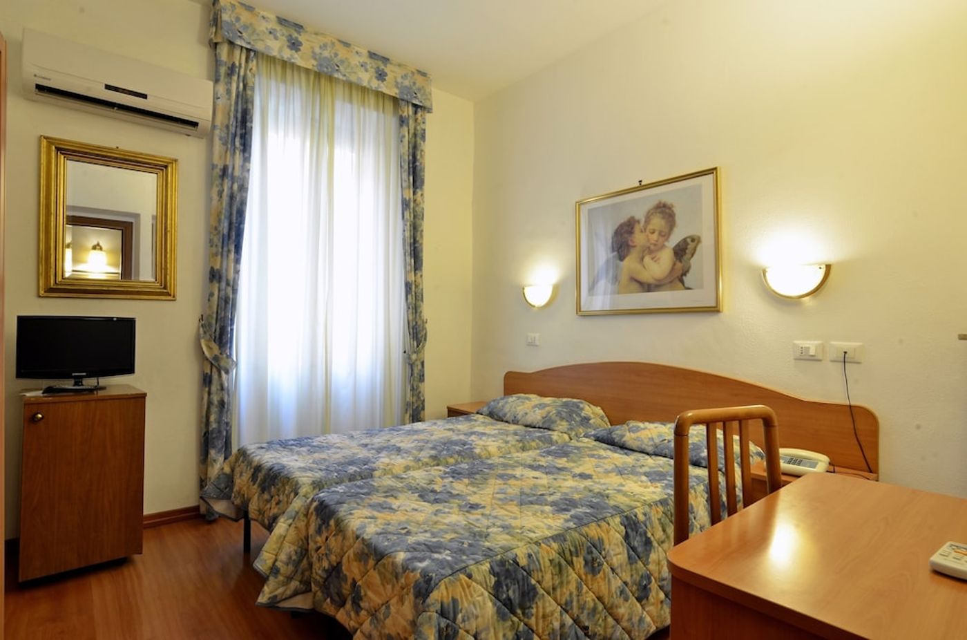expedia-3163349-24