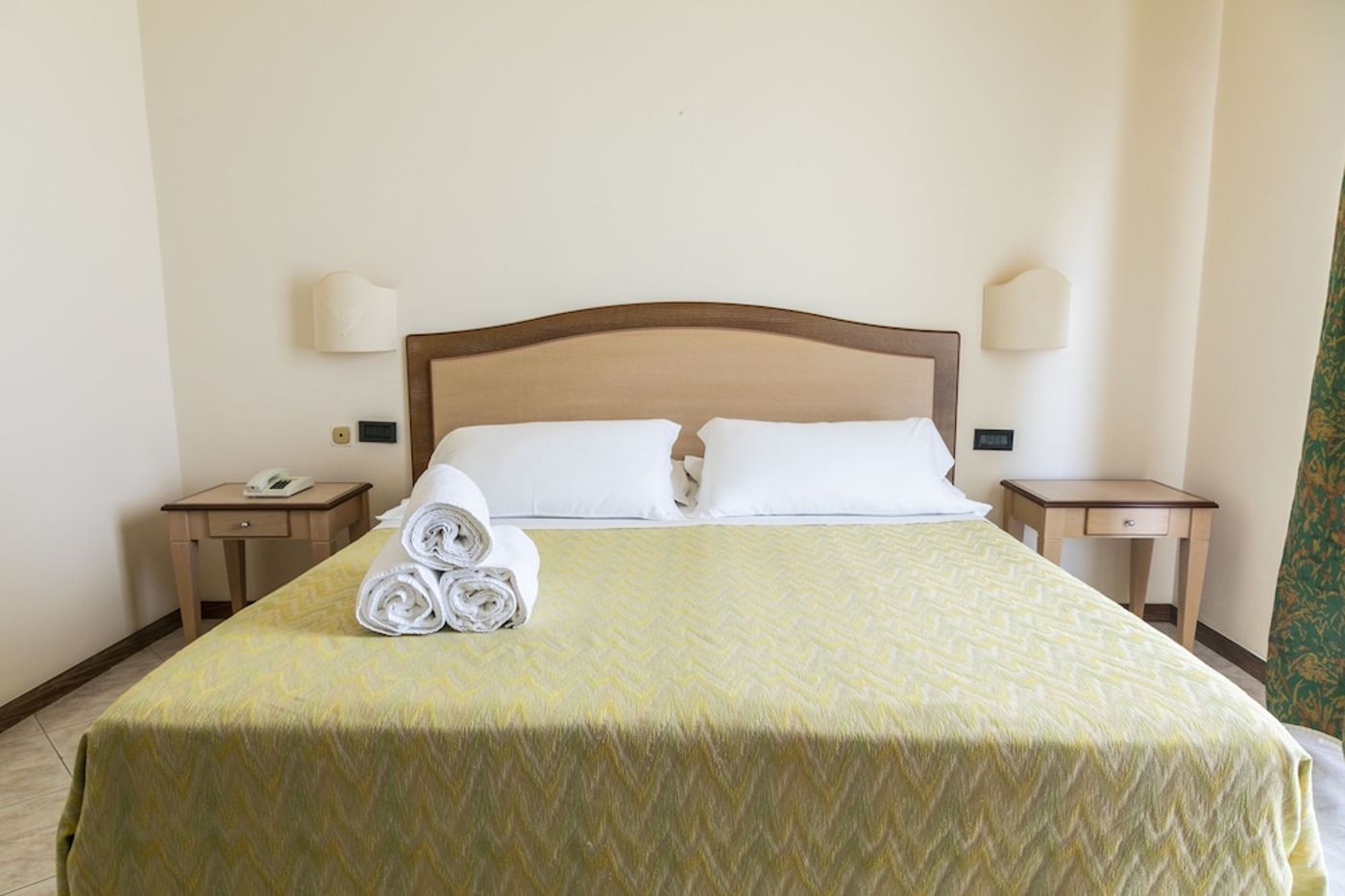 expedia-3166795-24