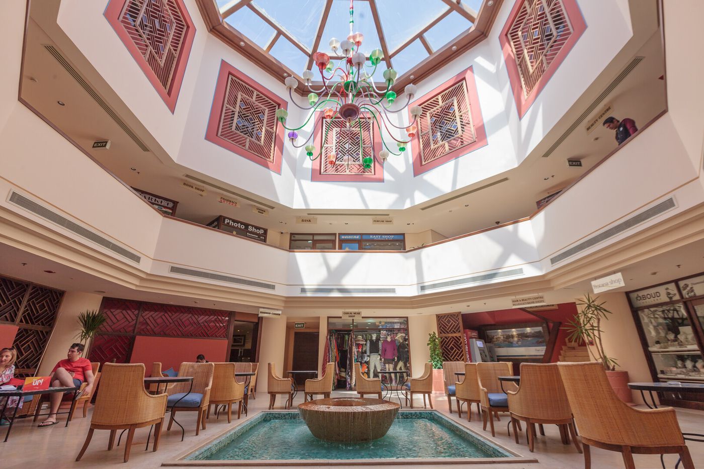 Grand Rotana Resort & Spa 18.09