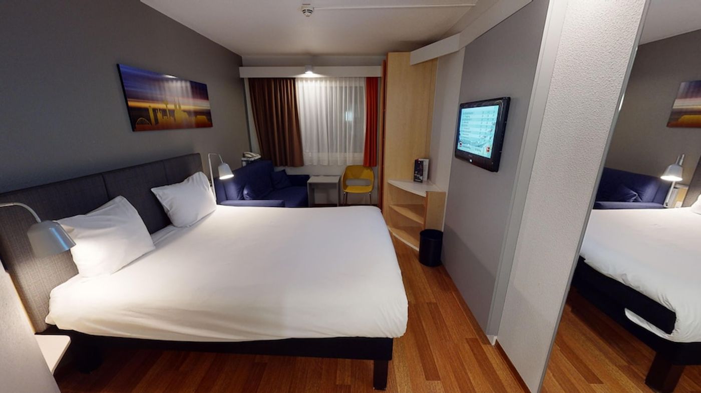 expedia-3161391-30