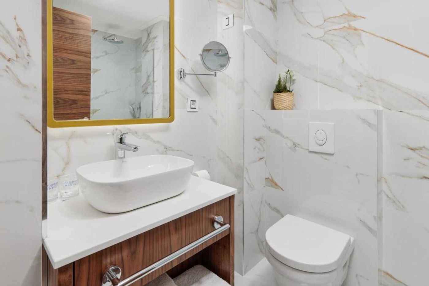 Hotel Diplomat 19.01.26