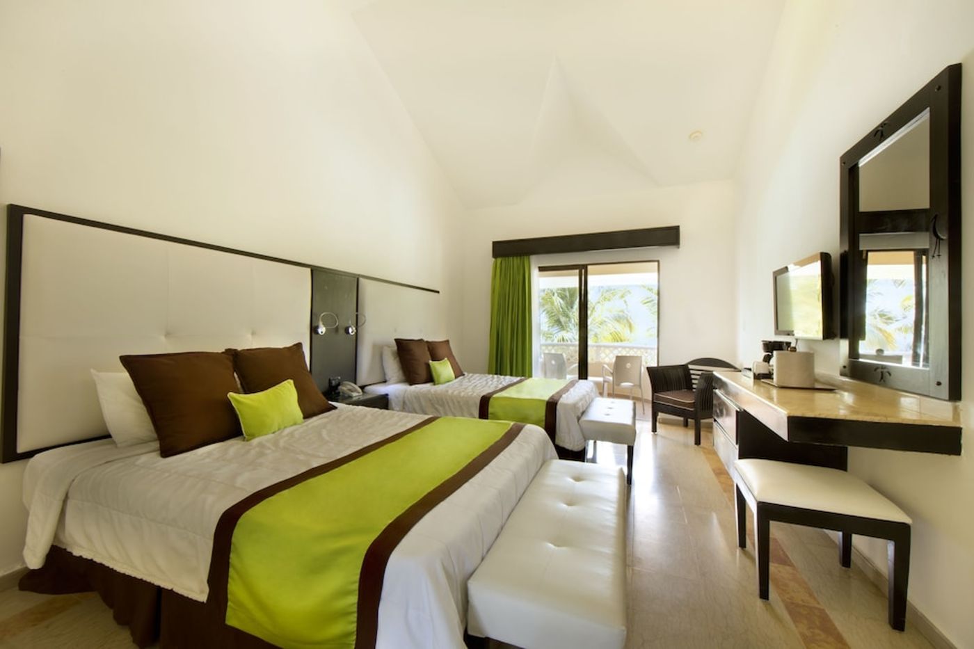 expedia-3166135-19