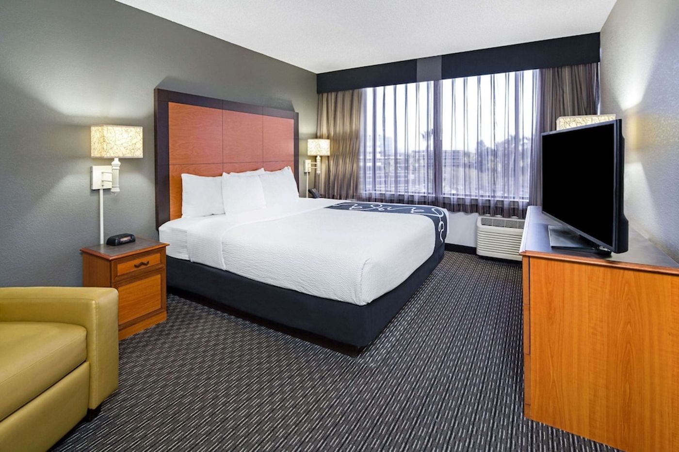 expedia-3166736-23