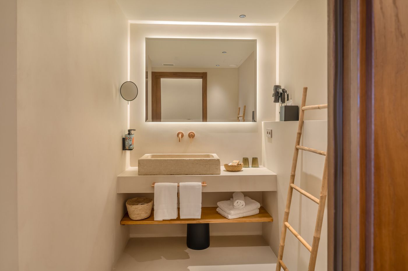 10.08.26 Suites by Miramar