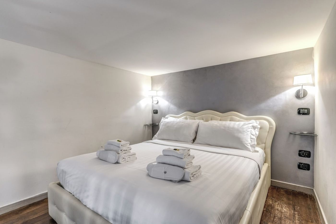 expedia-3166221-25