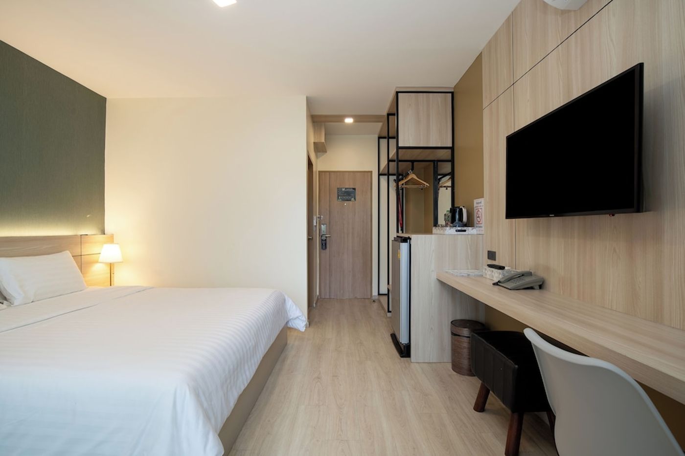 expedia-3162819-15