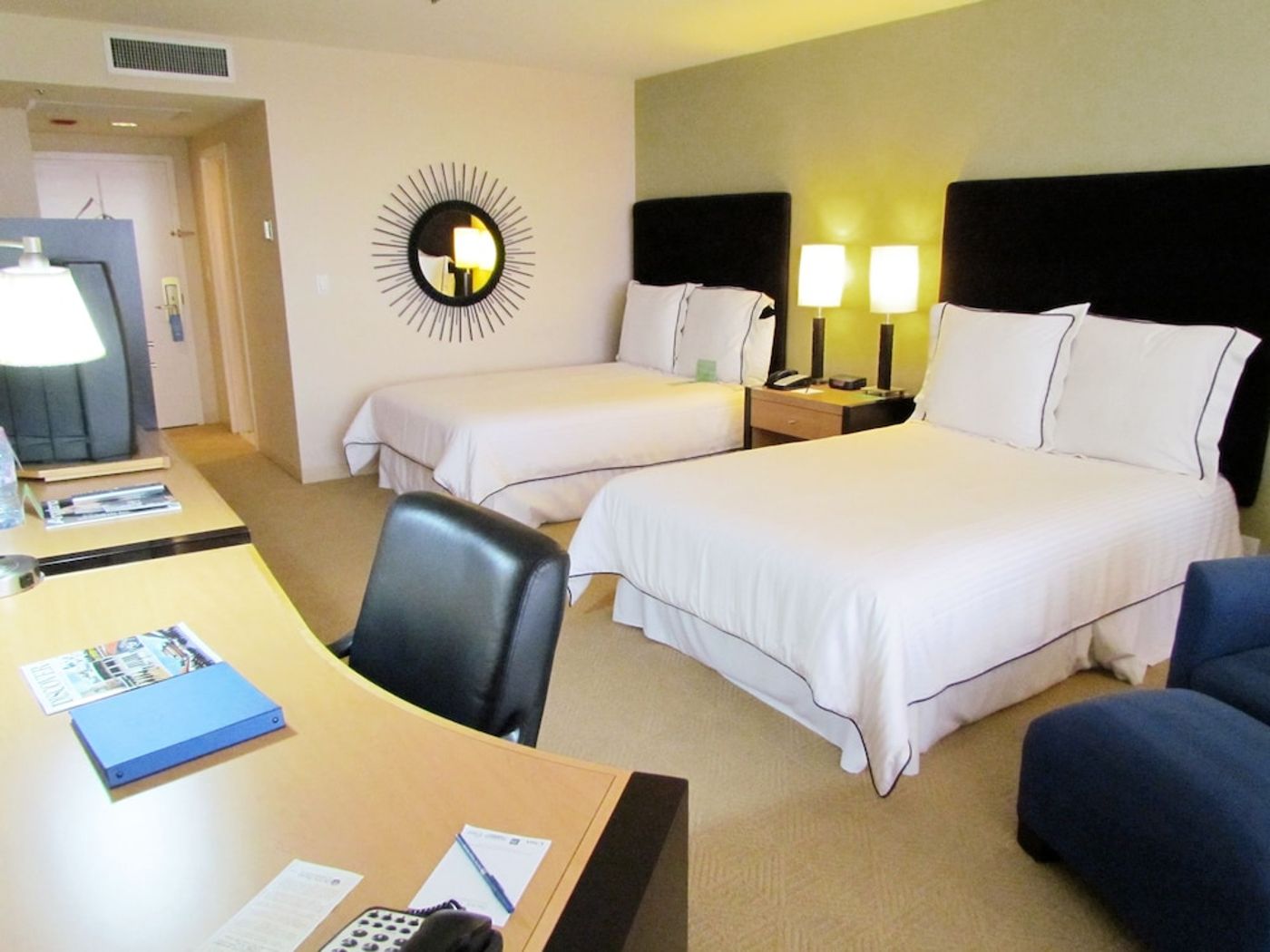 expedia-3158842-12