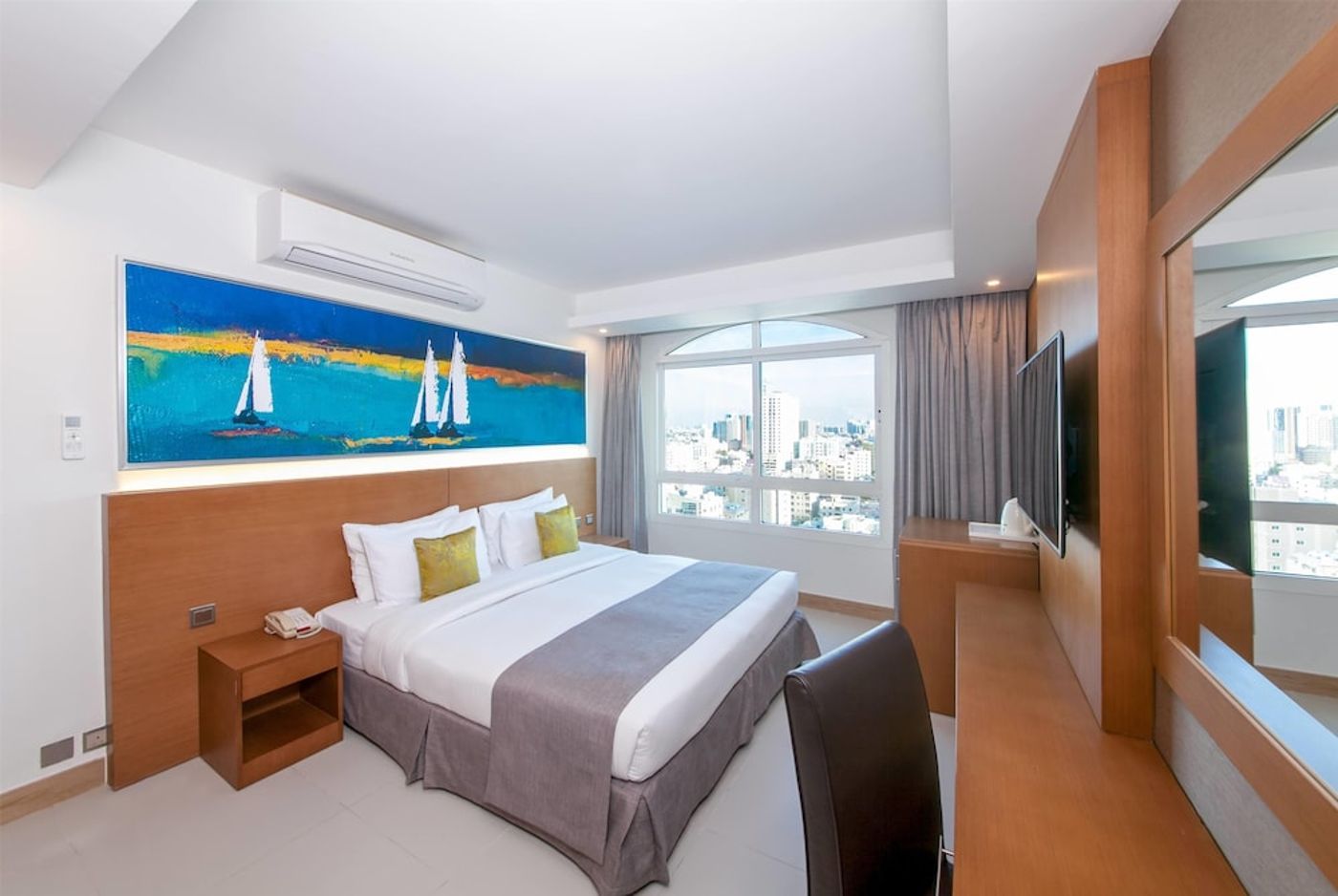 expedia-3166483-26