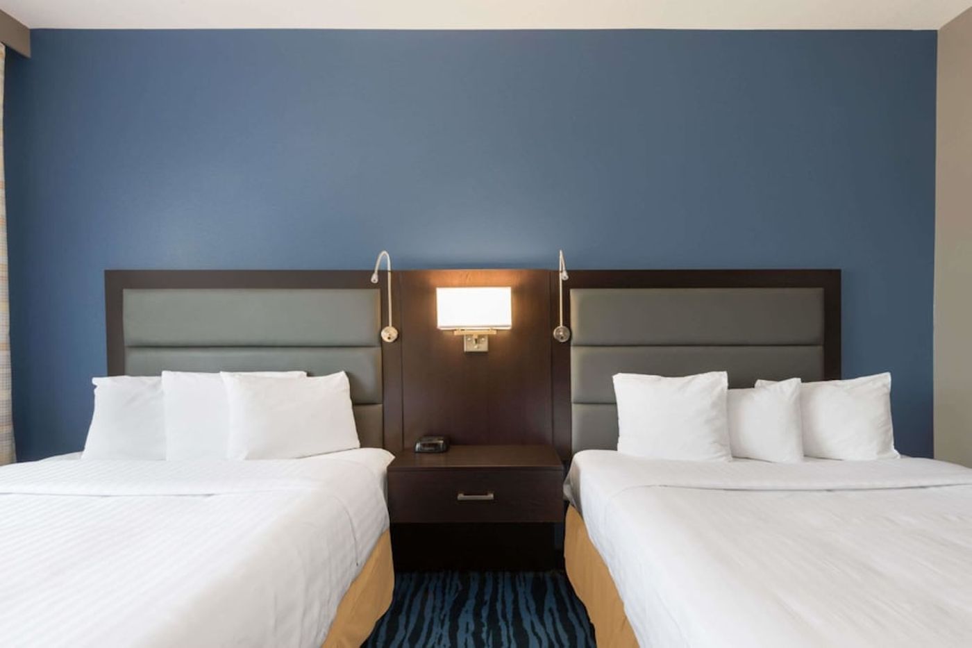 expedia-3159644-7
