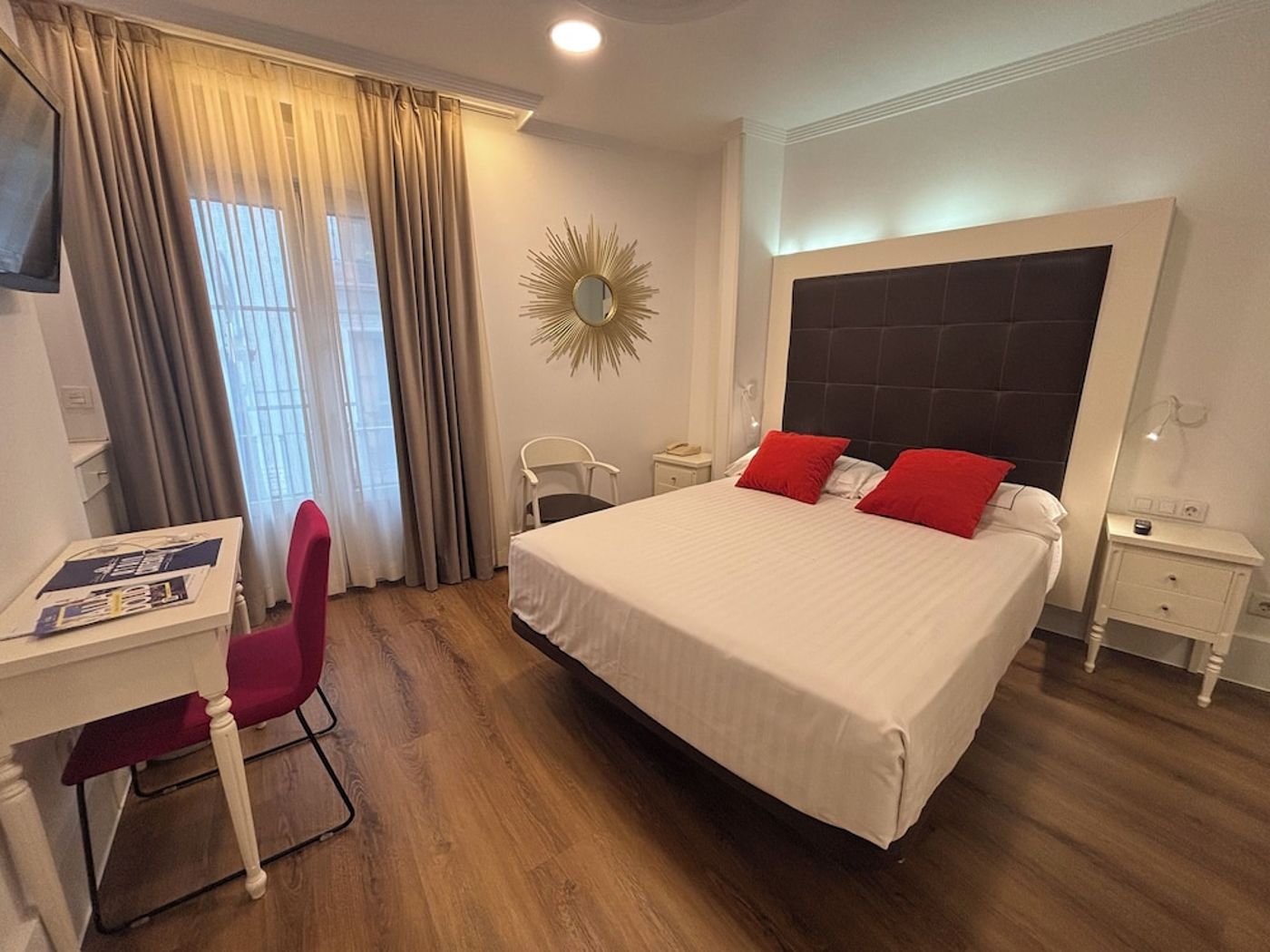 expedia-3159680-12