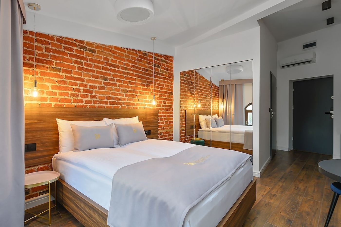 expedia-3157747-7