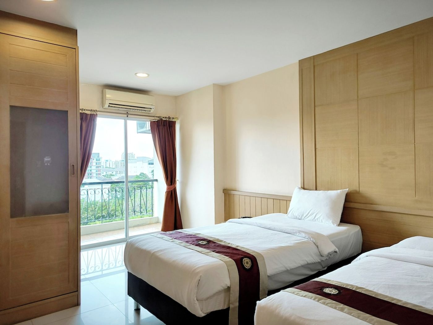 expedia-3164594-7