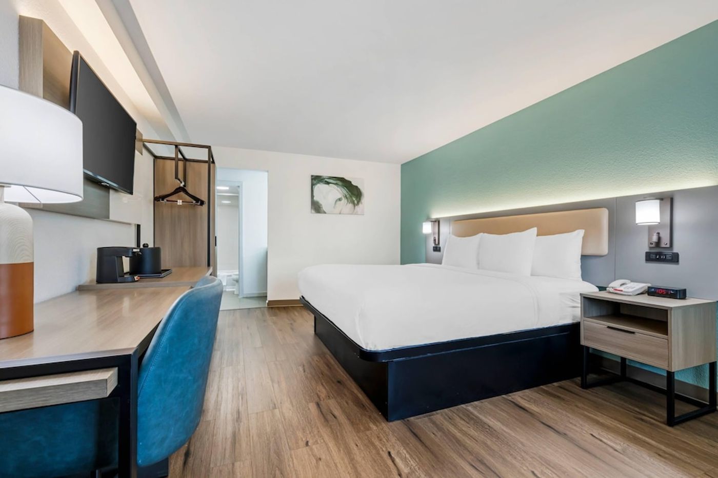 expedia-3158923-18