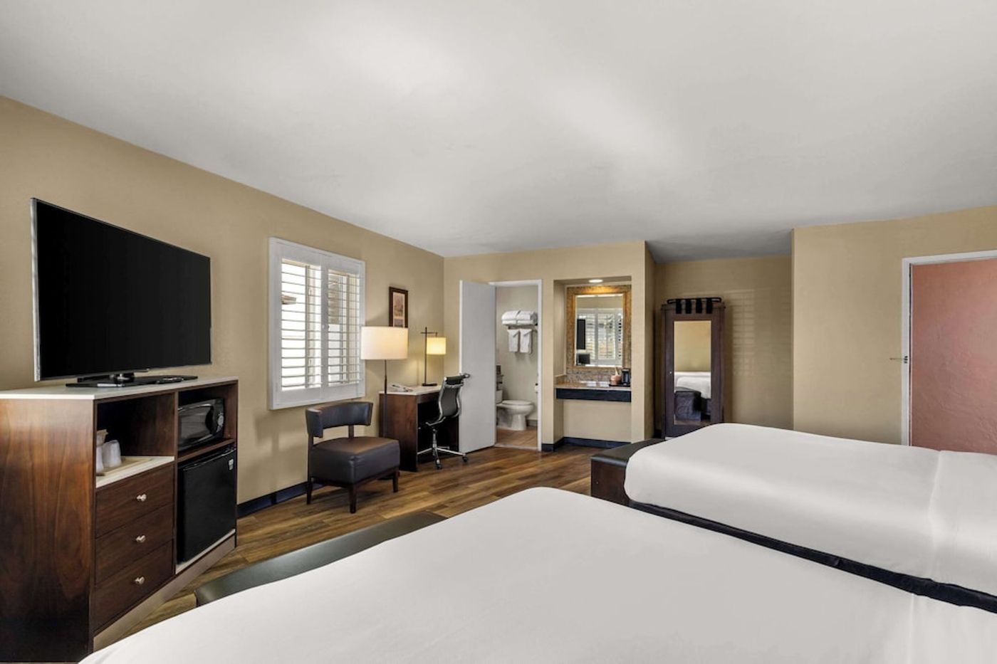 expedia-3159609-20