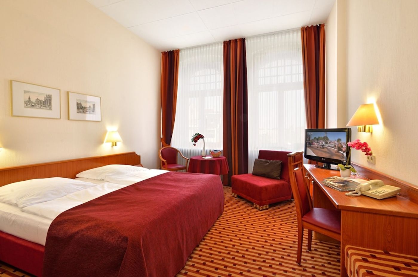 expedia-3165024-14