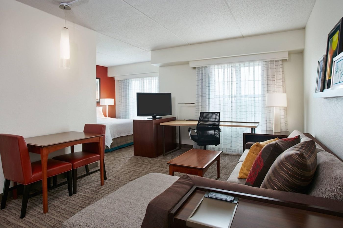 expedia-3162179-9