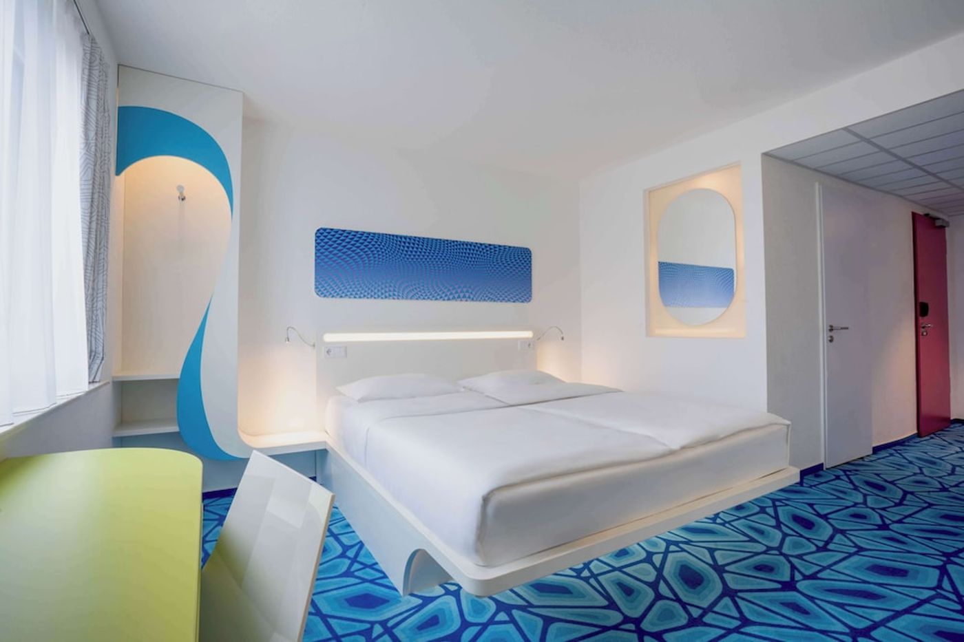expedia-3159810-24