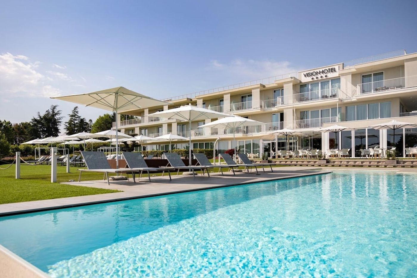 expedia-3166439-1