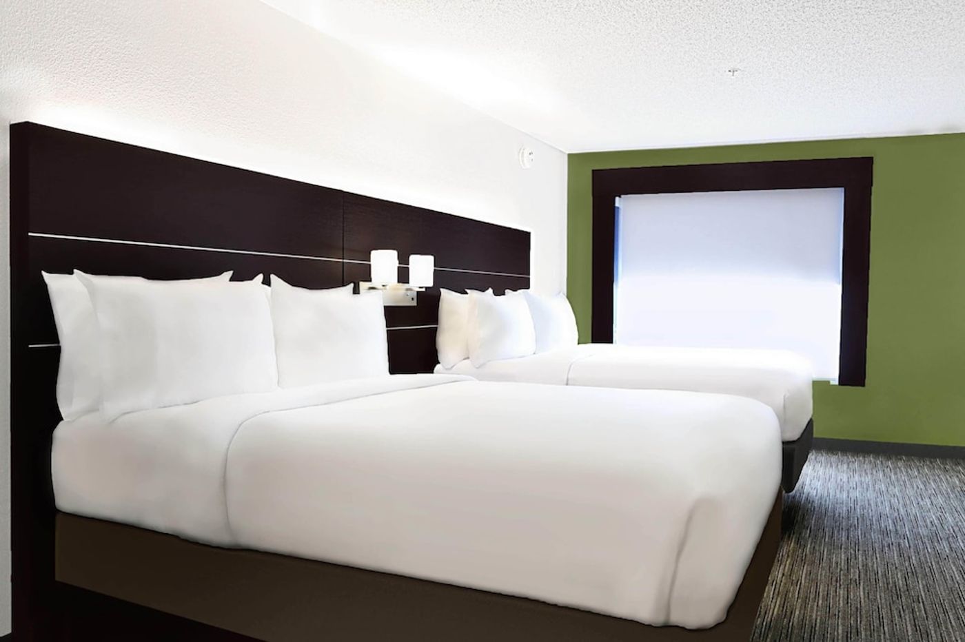 expedia-3165945-11