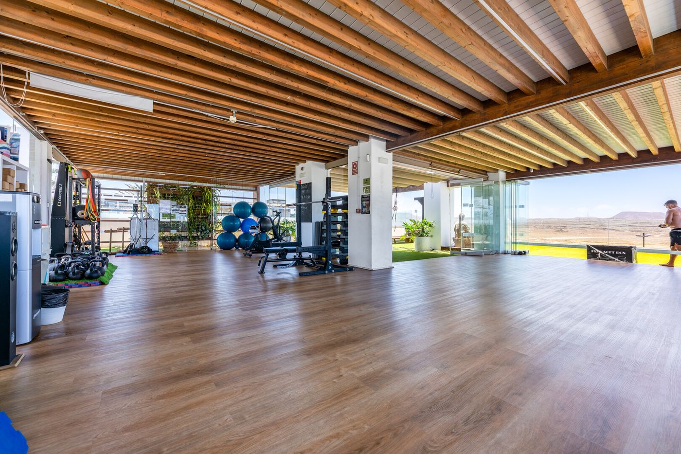 04.02.26 Bristol Sunset Beach