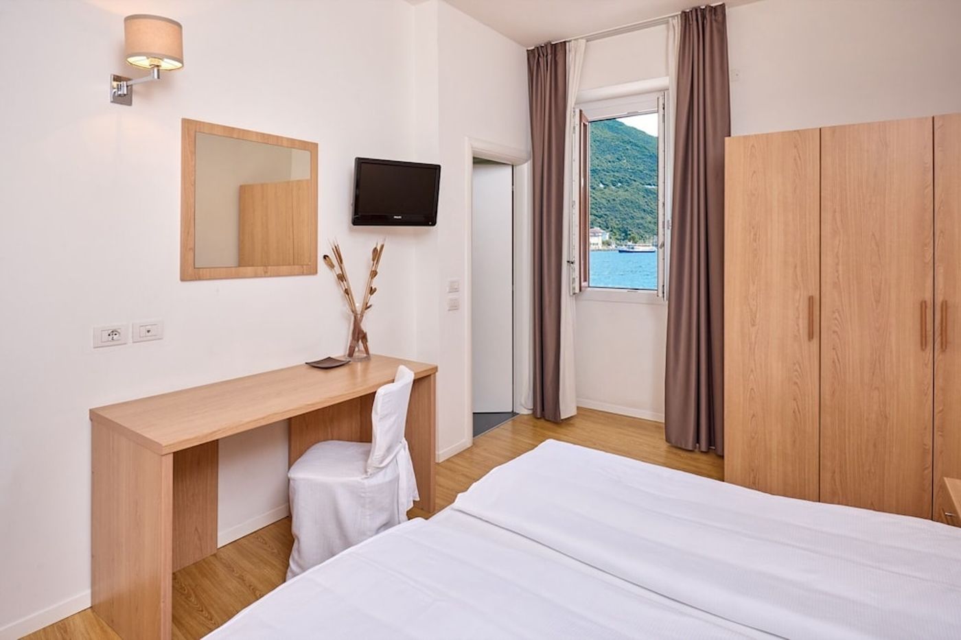 expedia-3166775-22
