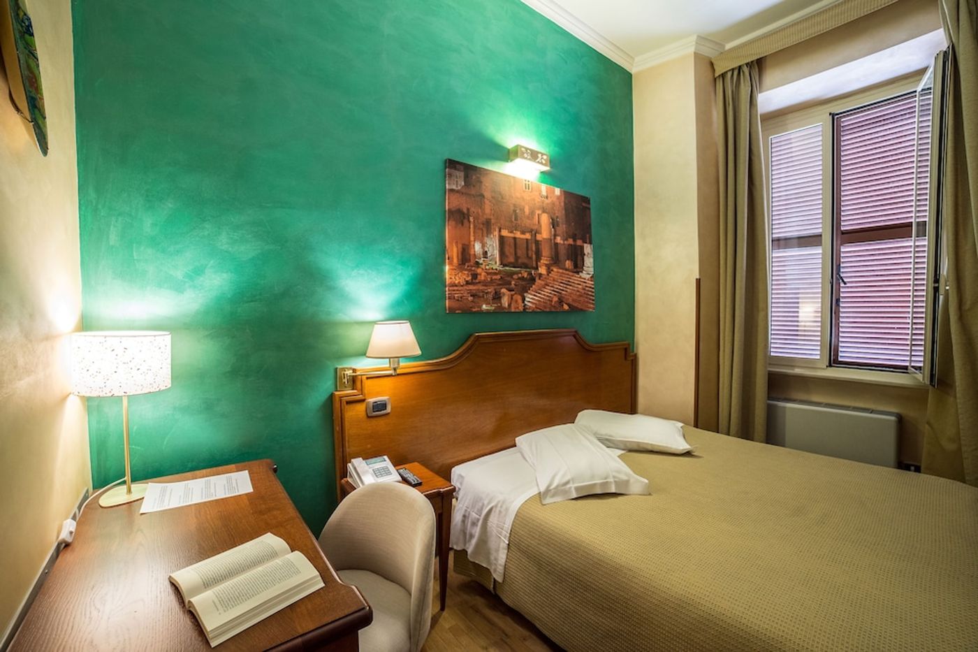expedia-3163808-15