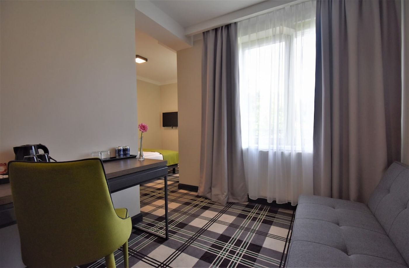 expedia-3164160-26