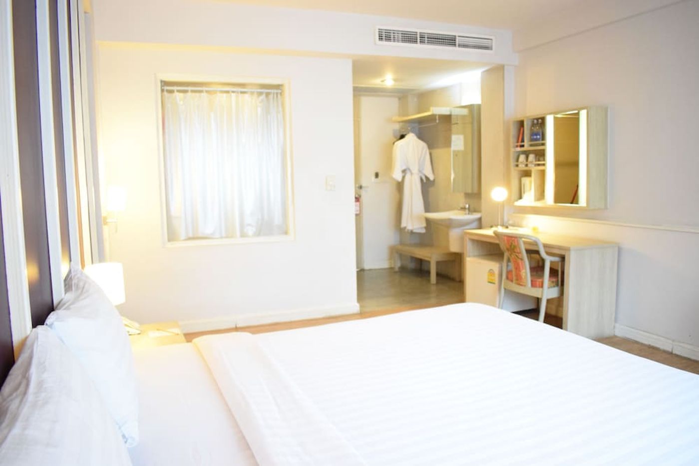 expedia-3162841-27