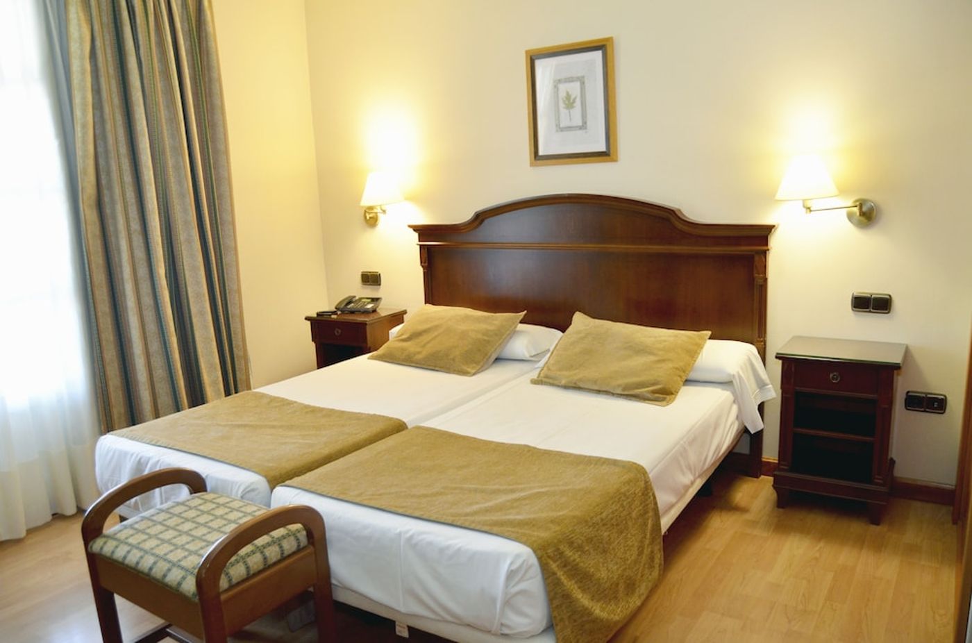 expedia-3159679-18