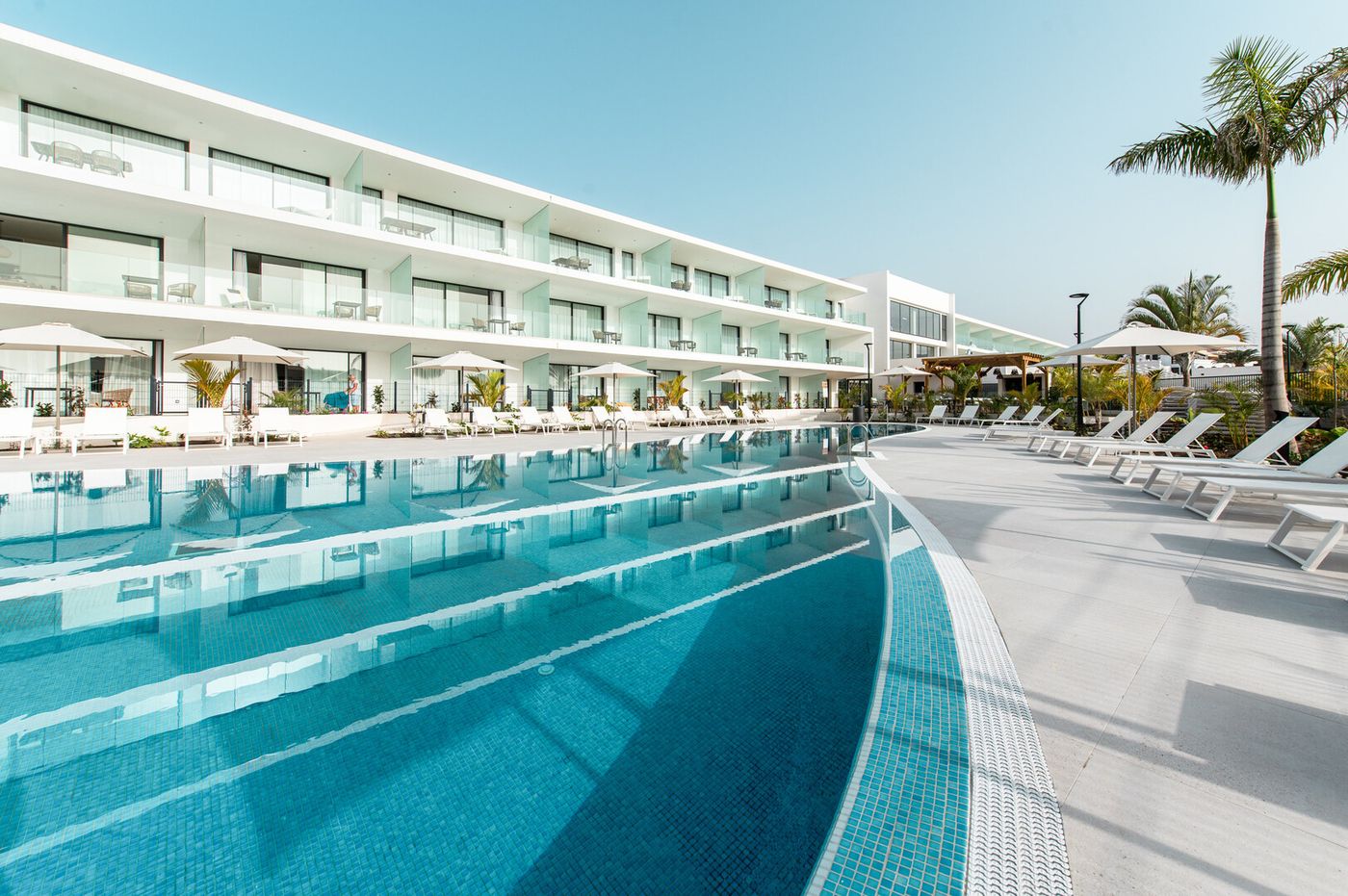 31.03.26 Hotel Amarilla Golf Residences